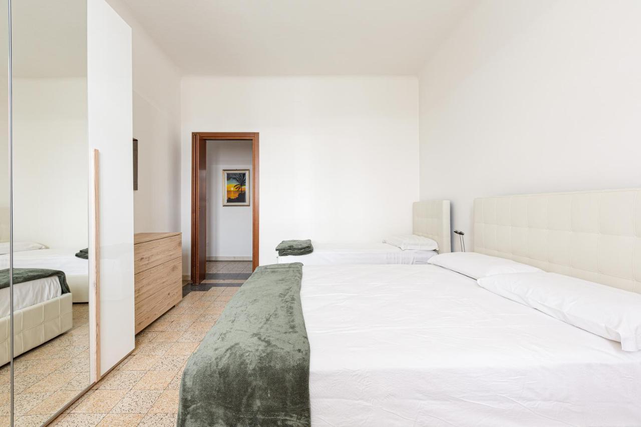 Guesthost - Ca' Granda M5 Bright Apartment Milan Exterior photo