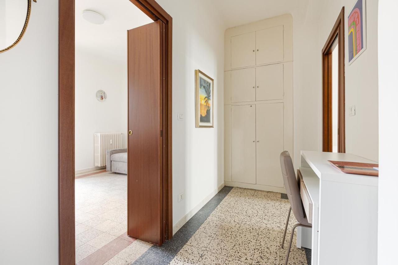 Guesthost - Ca' Granda M5 Bright Apartment Milan Exterior photo